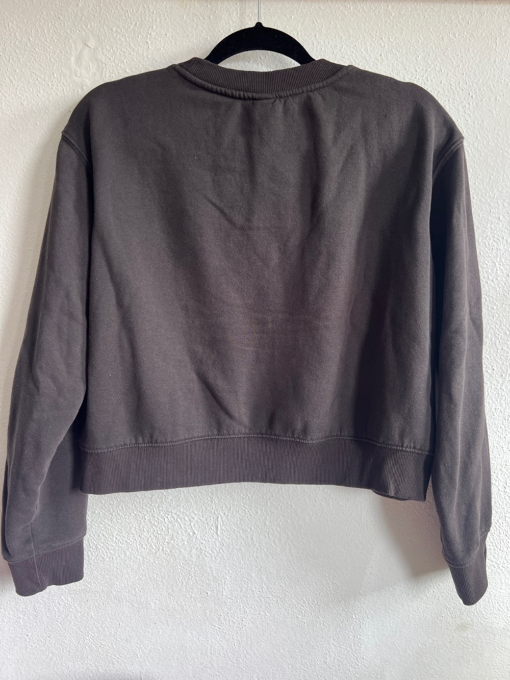 H&M Sweatshirt - Picture 3 of 4